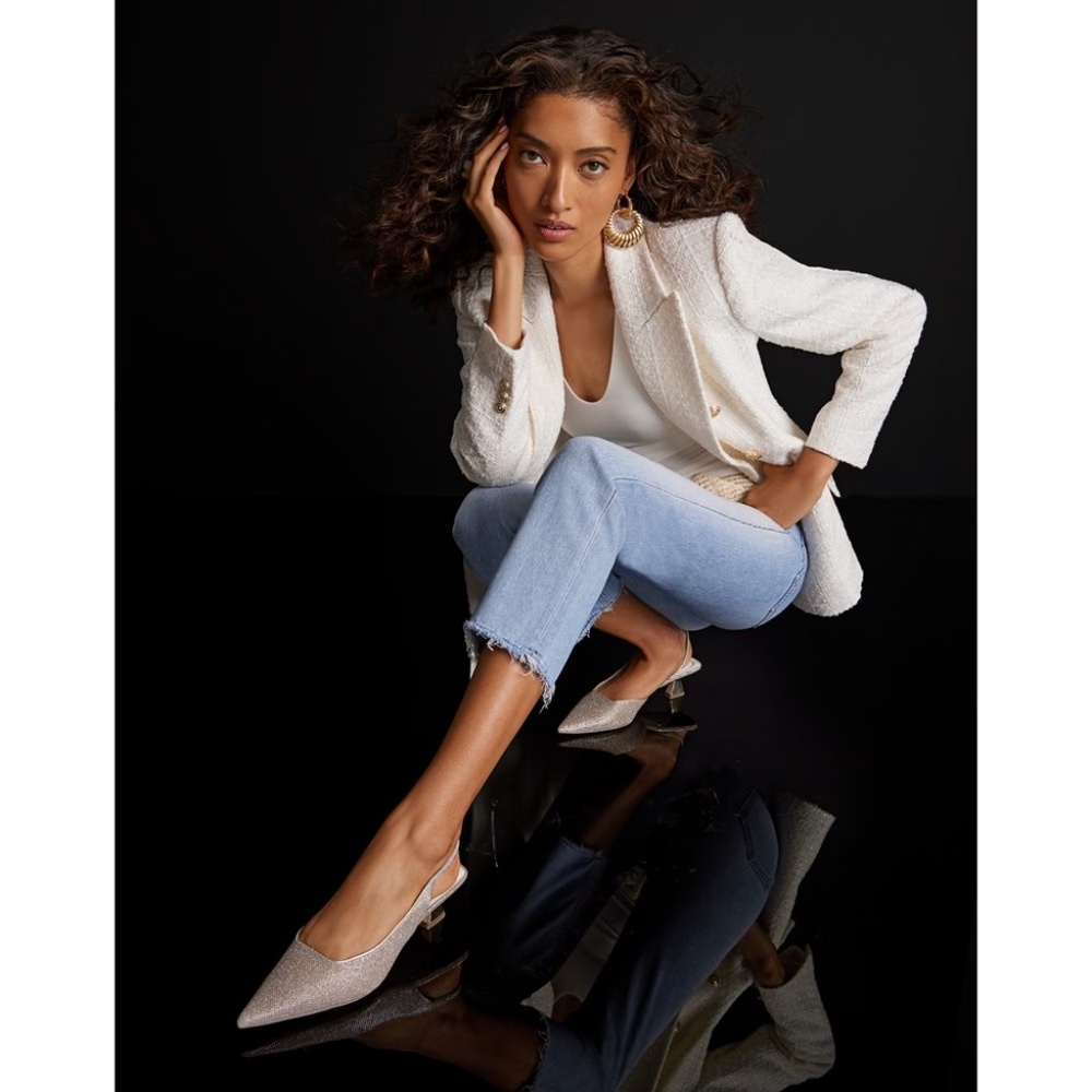 Franco Sarto Devin Pointed Toe Kitten Heel Slingback Pump PLATINUM  Sz 9.5 WIDE